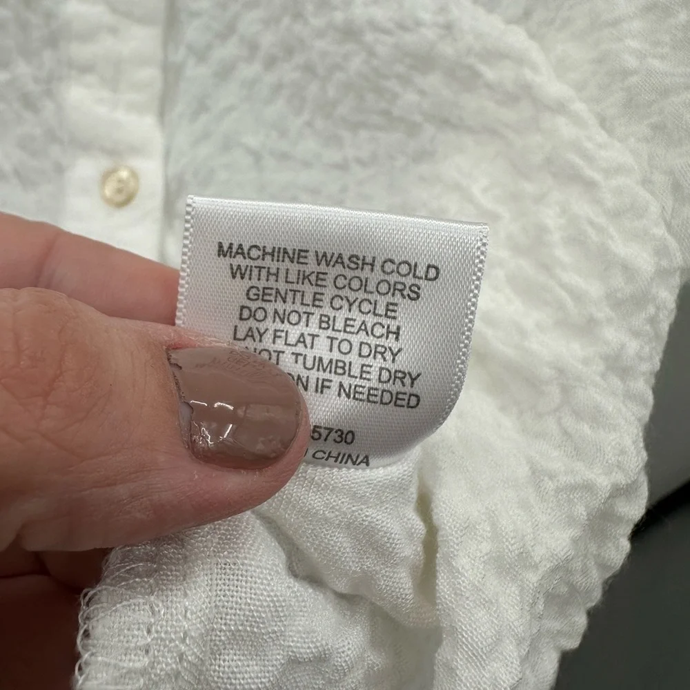 JANE & DELANCEY white shirt sleeve lightweight blouse.  SMALL - Picture 7 of 10